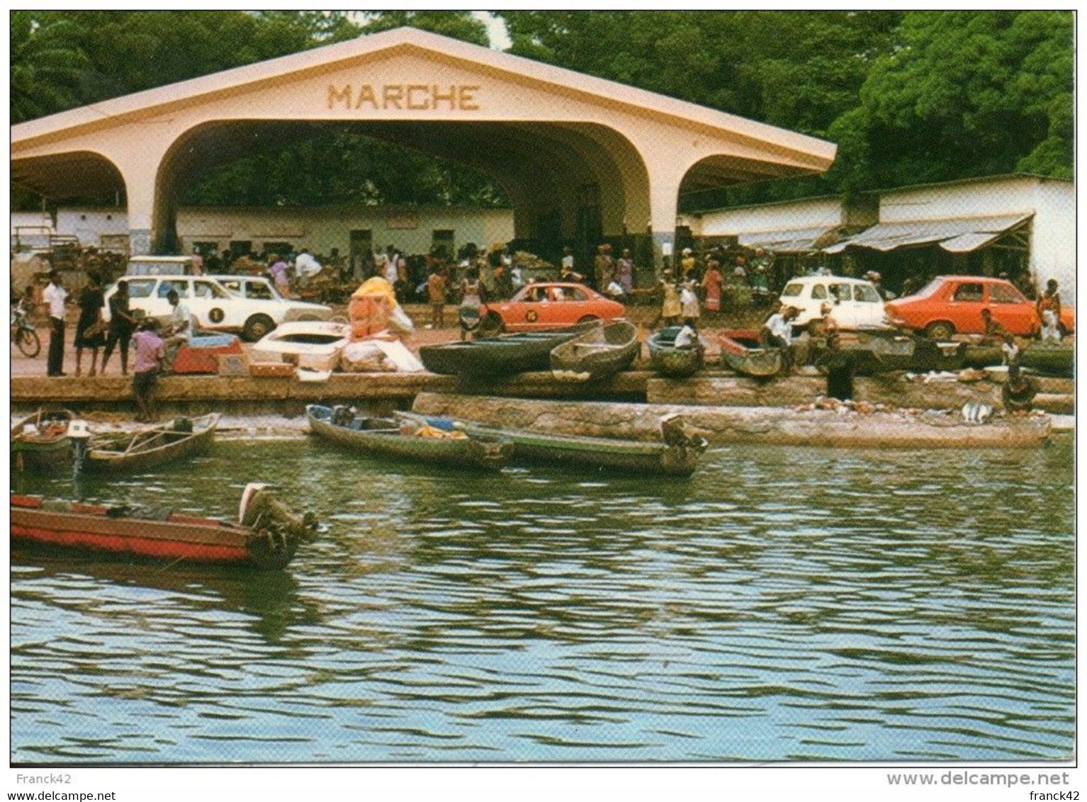 Gabon. Port Gentil. Le Marché - Gabon