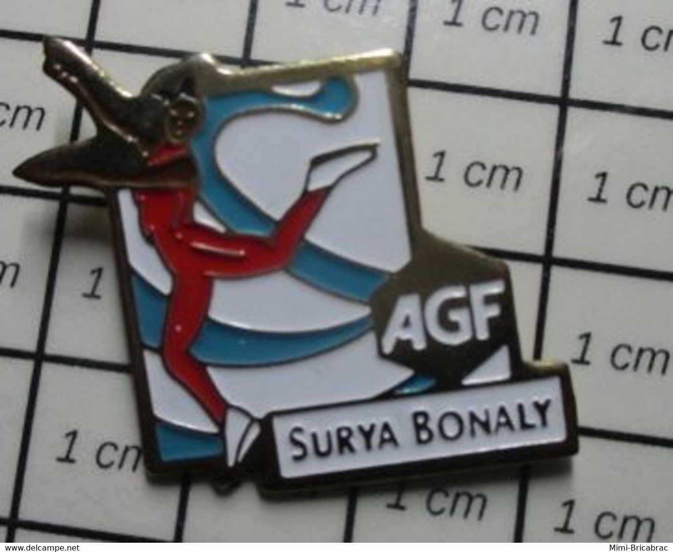 1116a Pin's Pins / Beau Et Rare / THEME : SPORTS / PATINAGE ARTISTIQUE SURYA BONOLIT ASSURANCES AGF - Eiskunstlauf