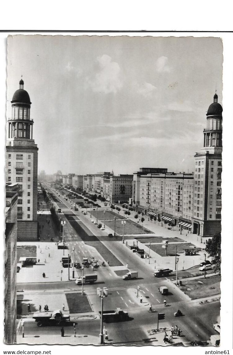 BERLIN -- Frankfurter Allée - Friedrichshain