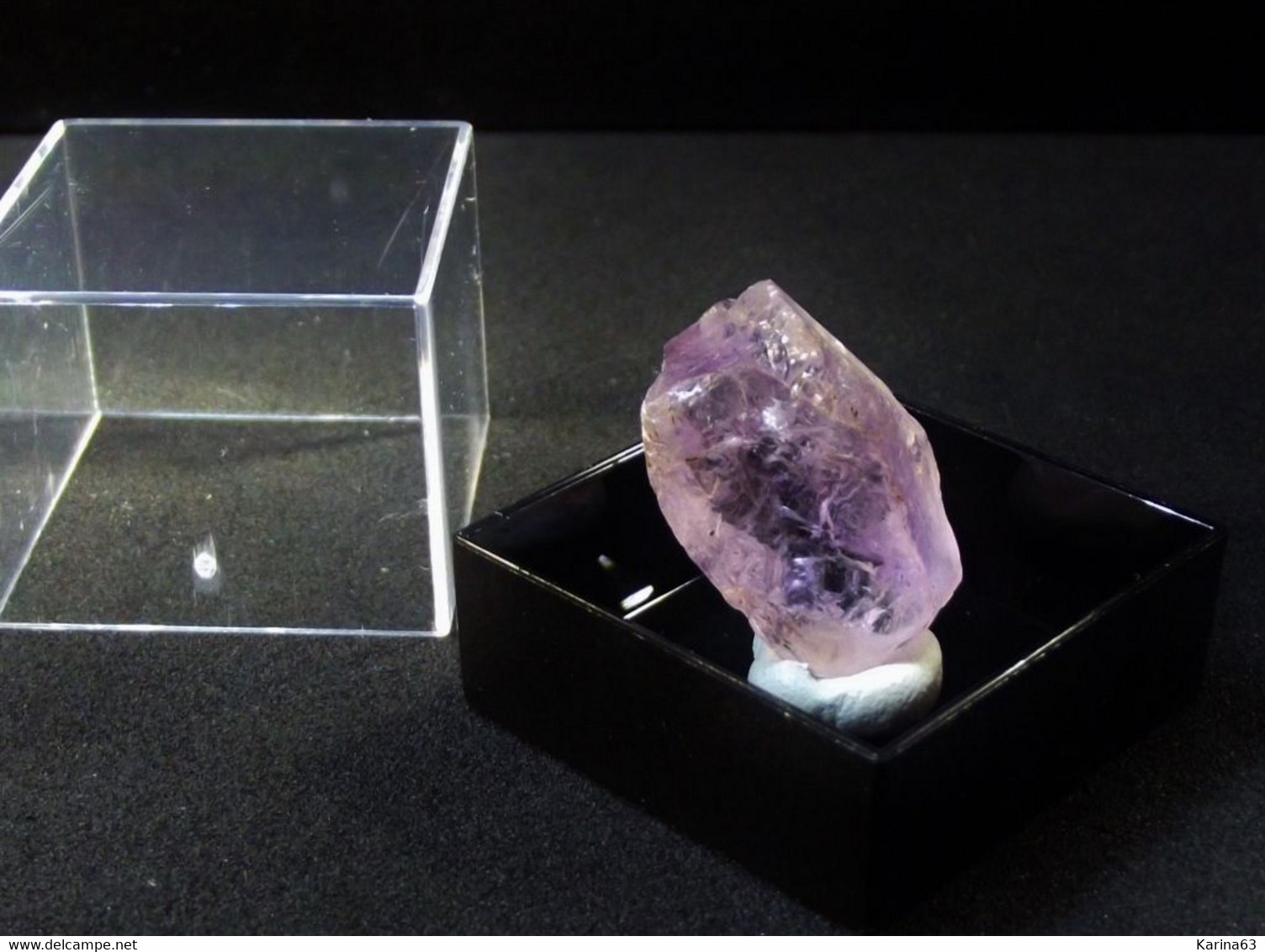 Spudomene Var. Kunzite  (2 X 1 X 1 Cm ) Tsarafara Sud - Sahatany Valley -  Ibity -  Madagascar - Minéraux