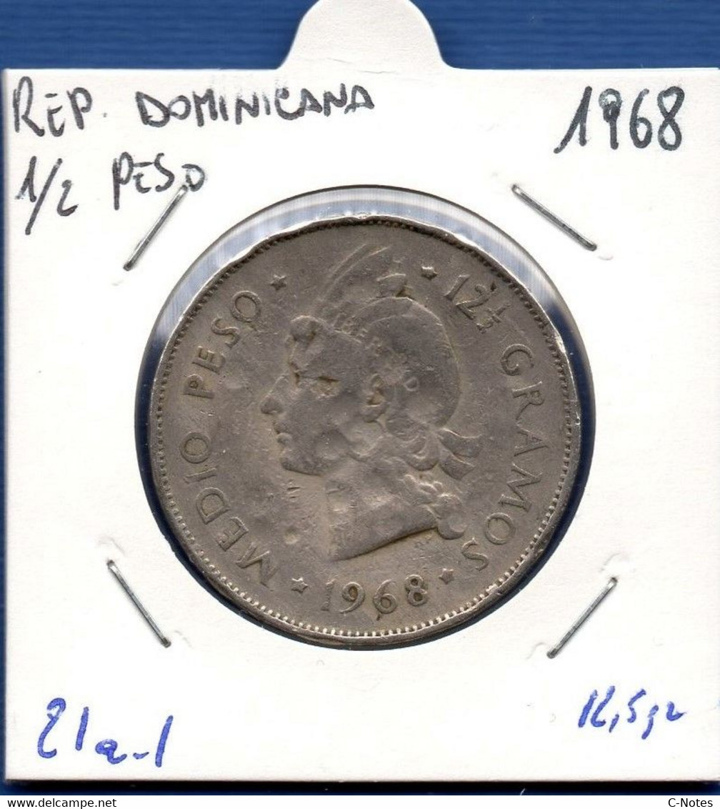 DOMINICAN REPUBLIC - 1/2 Peso 1968 -  See Photos -  Km 21a.1 - Dominicaanse Republiek