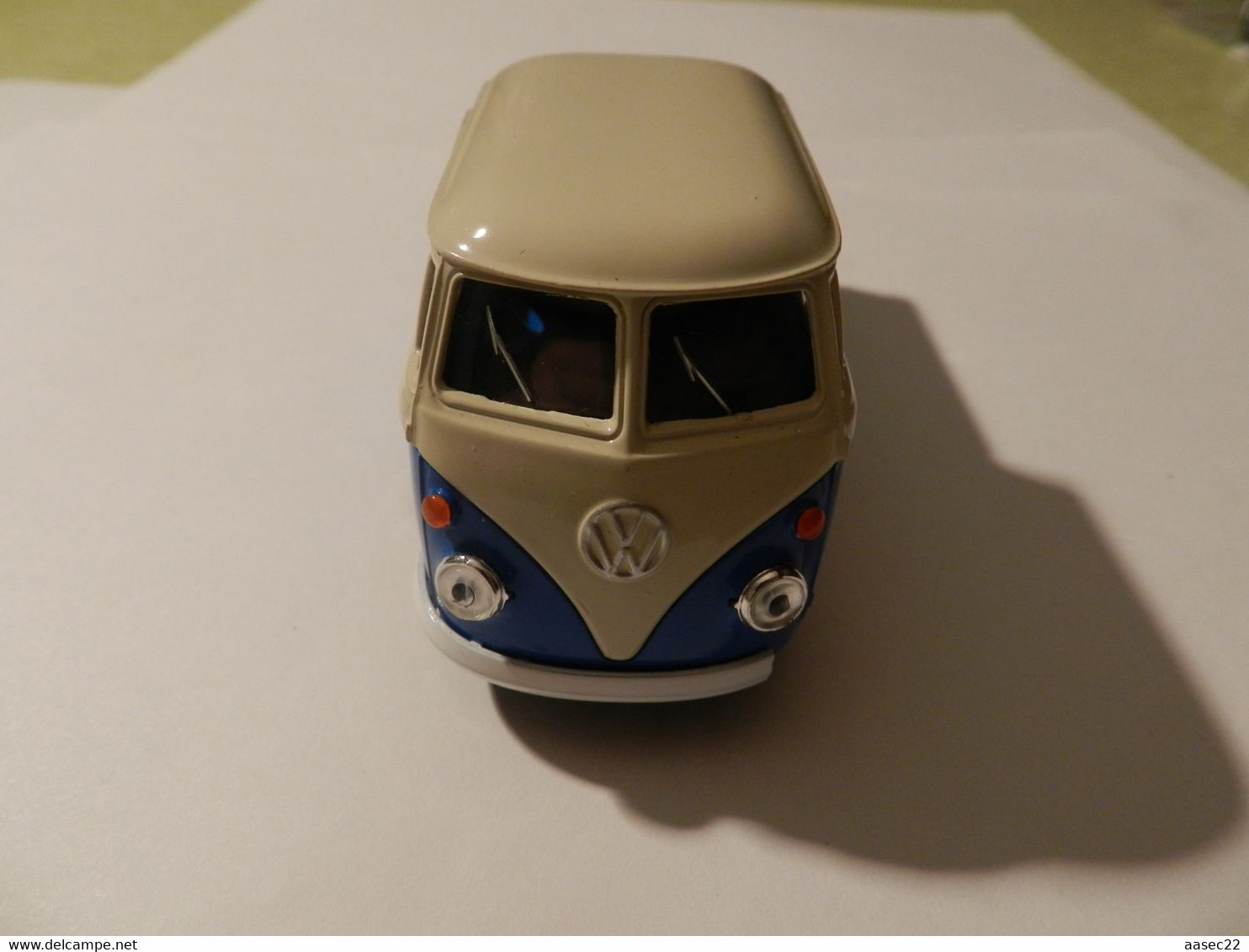 WELLY  ***   Volkswagen T1 Double Cabin   ( Nr     )     ***  3870  ***  1/43 - Welly