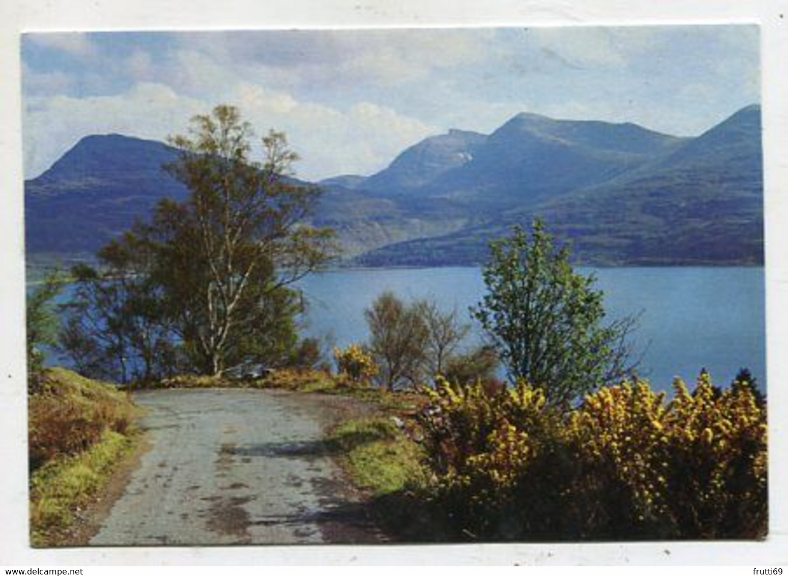 AK 105280 SCOTLAND - Loch Torridon From The Alligin Road - Ross & Cromarty