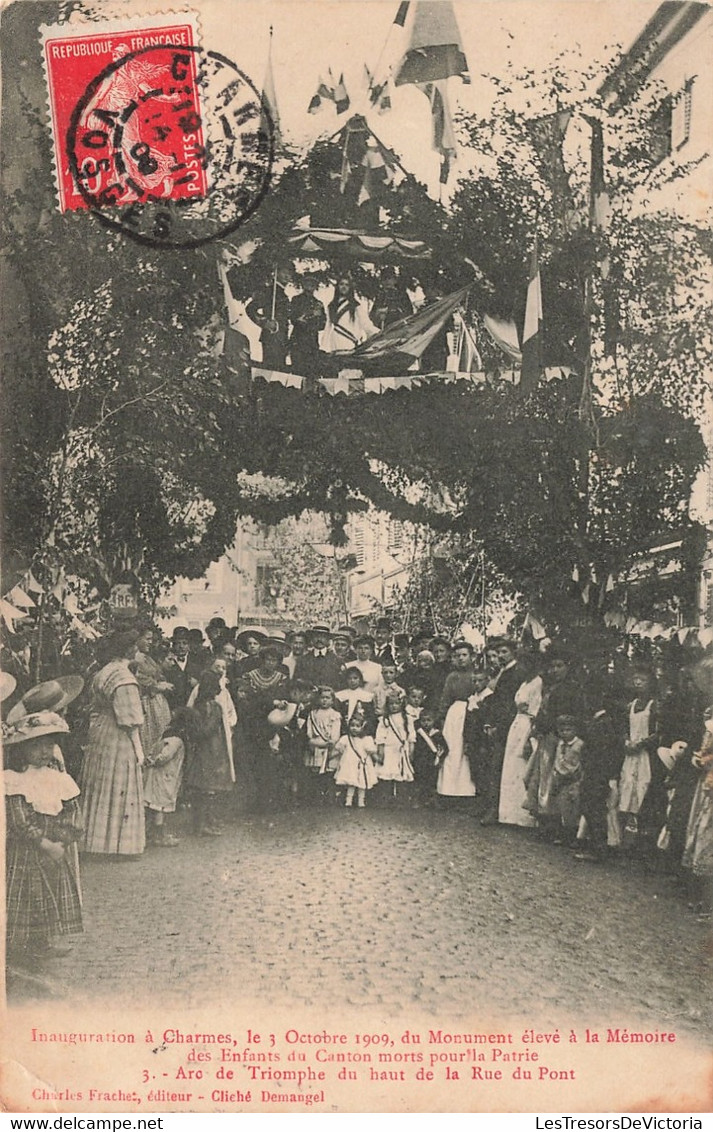 CPA - France - Charmes - Arc De Triomphe Du Haut De La Rue Du Pont - Edit. Ch. Frachet - Oblitéré Charmes 1909 - Animé - Charmes