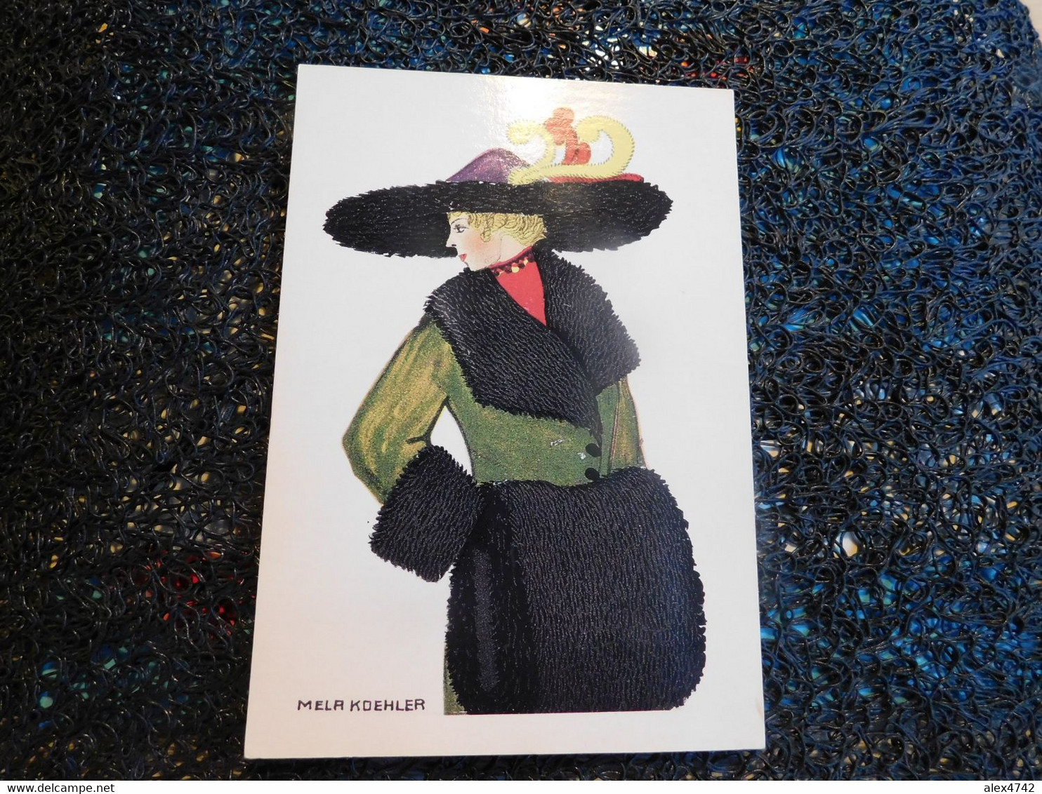 Illustrateur Mela Koehler, Wiener Werkstätte Postcart N° 584, Femme Avec Chapeau à Plumes, Manteau Vert Et Manchon (R15) - Koehler, Mela