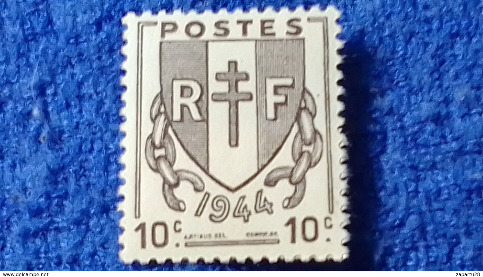 FRANSA-1945-46 -10c.COAT OF ARMS DAMGASIZ - Other & Unclassified