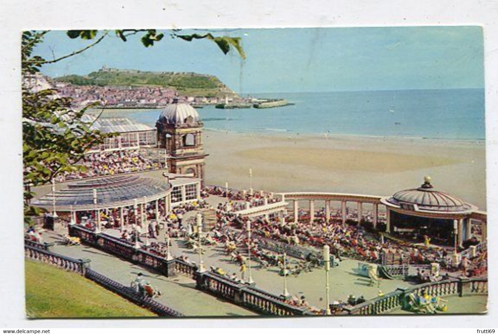 AK 105503 ENGLAND - Scarborough - Spa Bandstand And South Bay - Scarborough