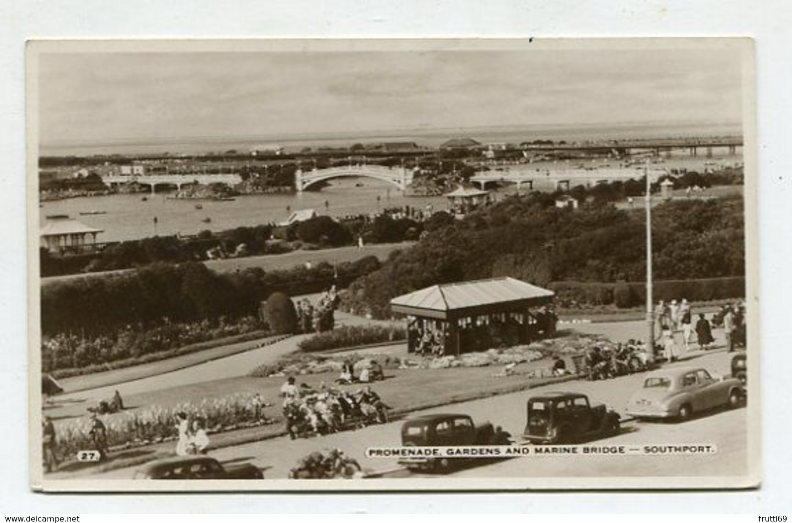 AK 105542 ENGLAND - Southport - Promenade Gardens And Marine Bridge - Southport