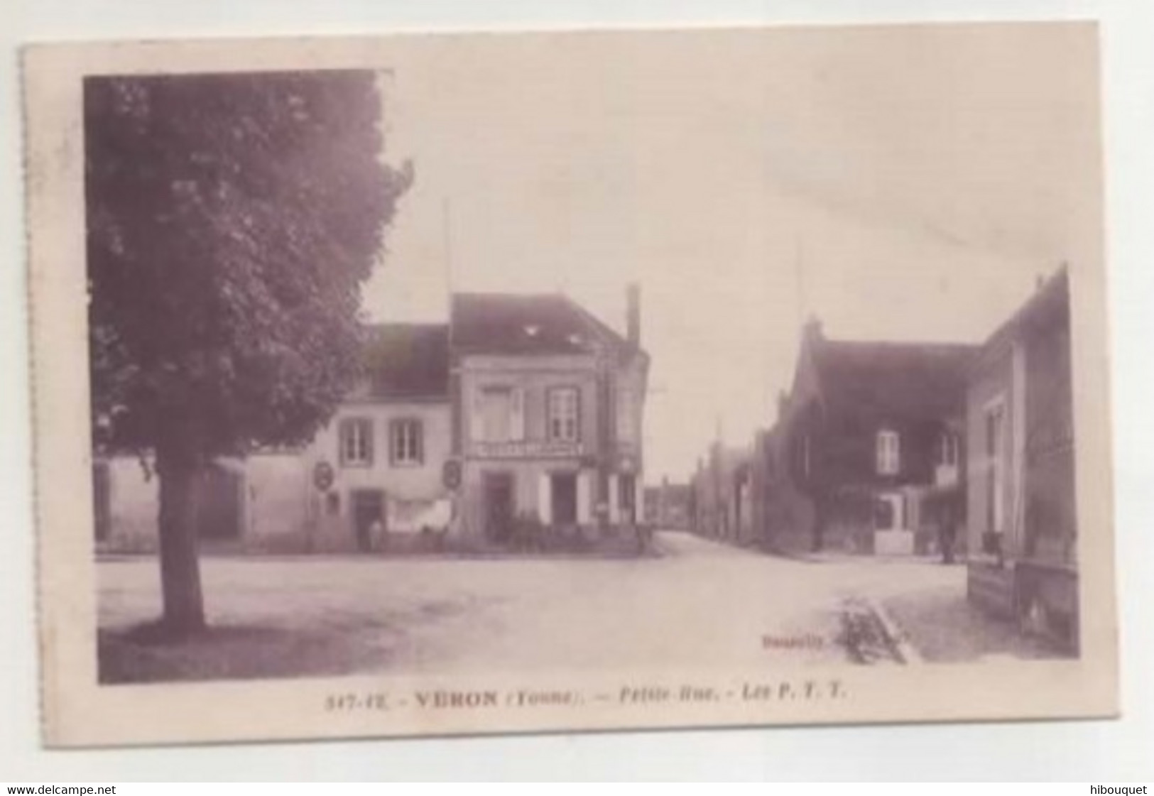 CPA, Veron, Petite Rue, Les P.T.T. - Veron