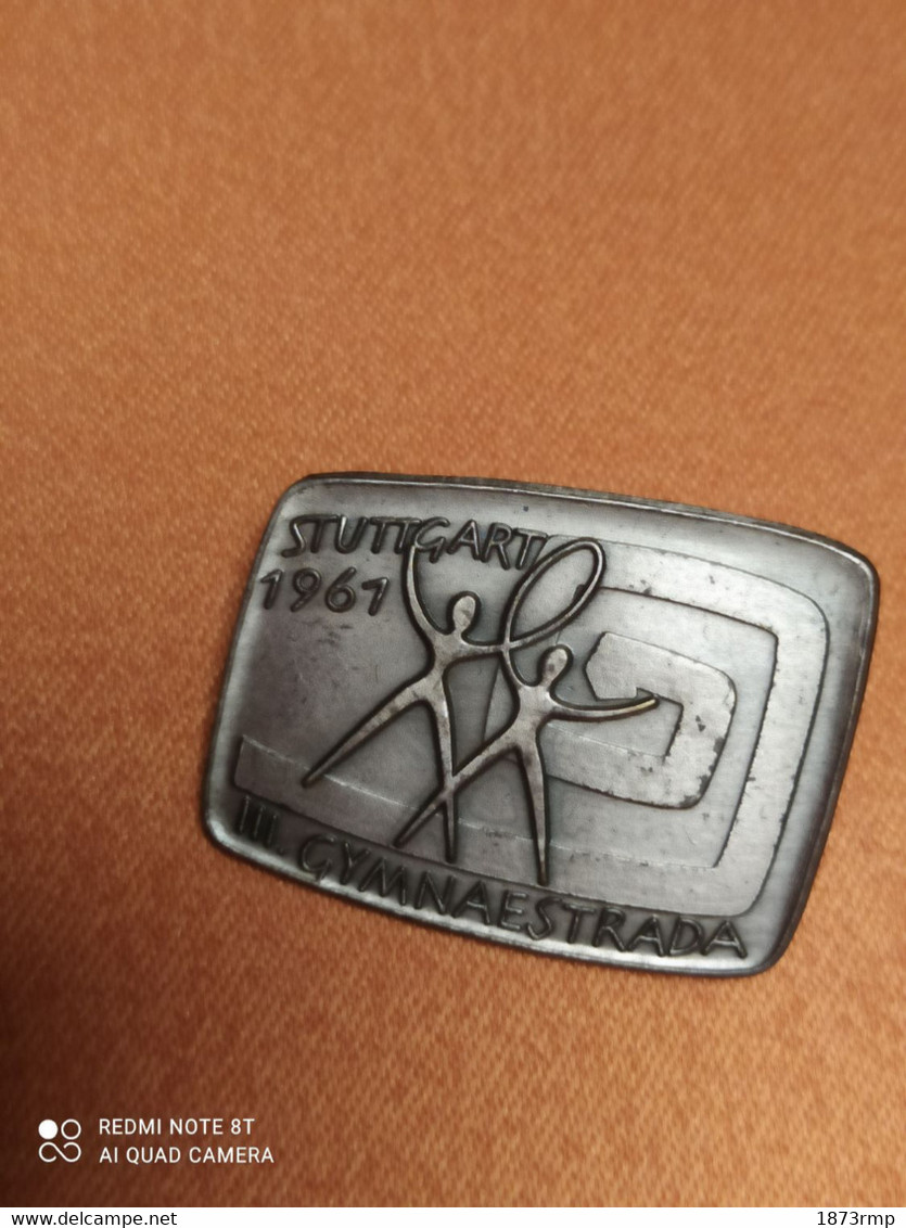 STUTTGART 1961 GYMNAESTRADA INSIGNE BROCHE - Gimnasia