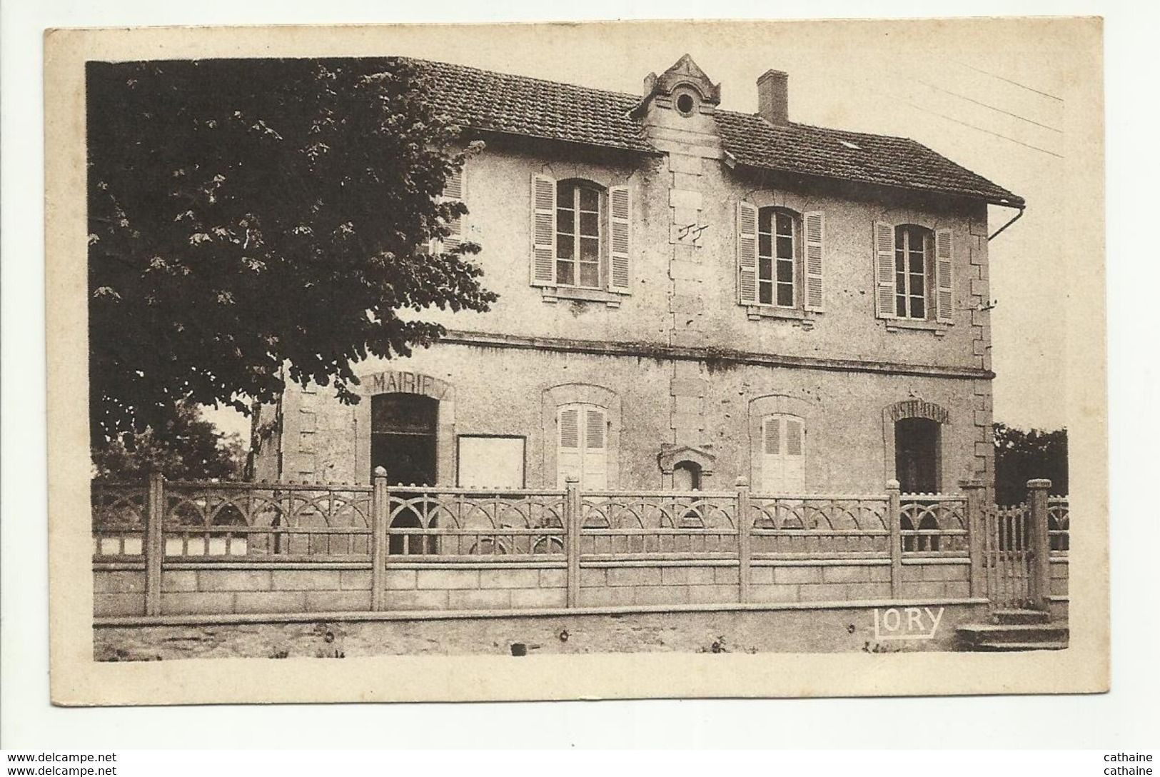 18 . PREVERANGES . LA MAIRIE - Préveranges