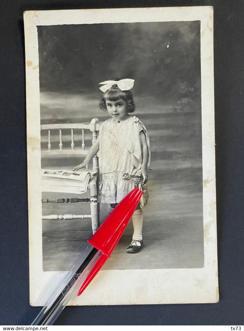 T1595 - Carte Photo - Fille Par Photographe LANCON à Chambery Pont De Beauvoisin - Savoie - Buddismo