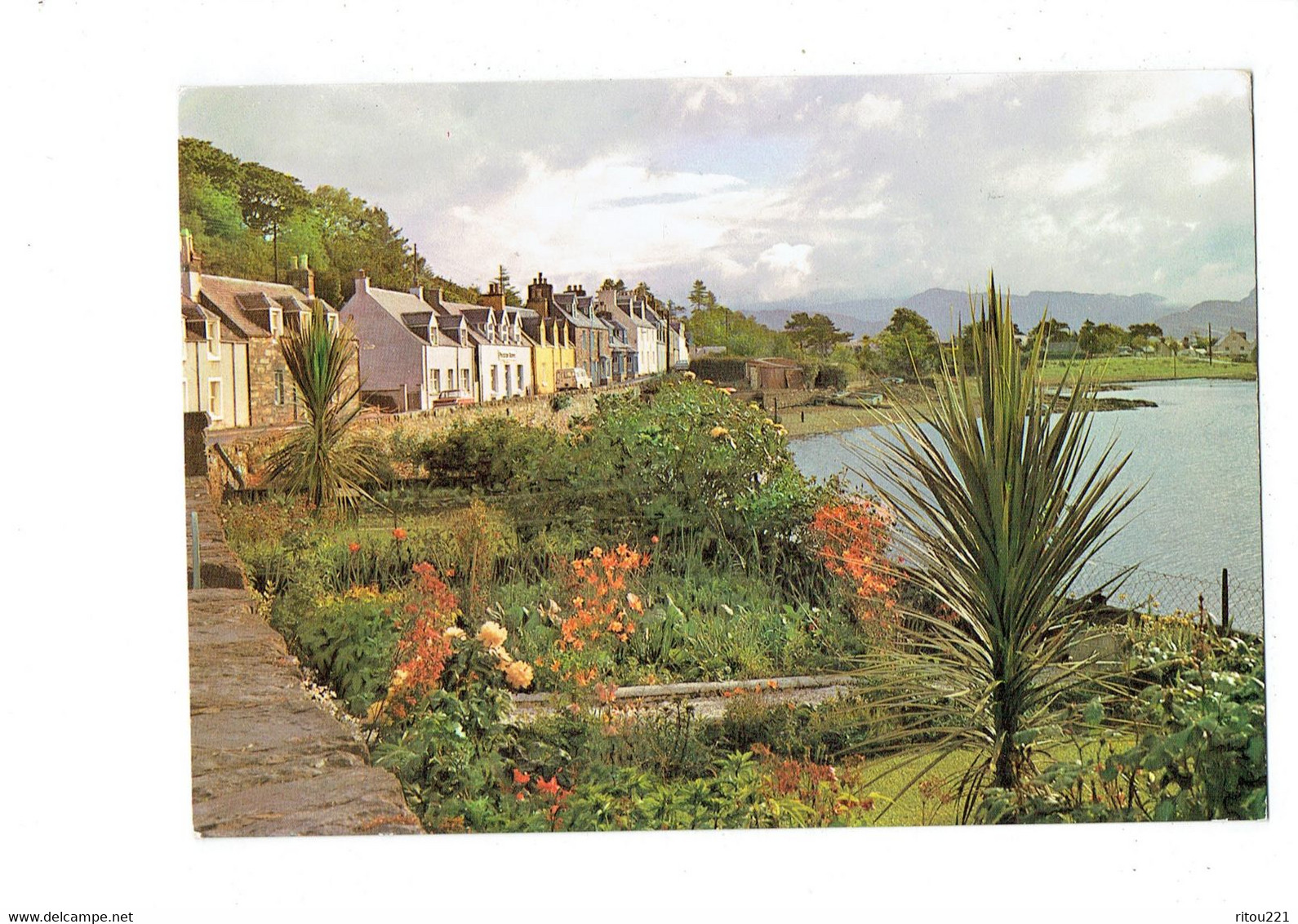 Cpm - Plockton Village En Écosse - ROSS-SHIRE - Village - 1989 - Fleur Yucca - Ross & Cromarty