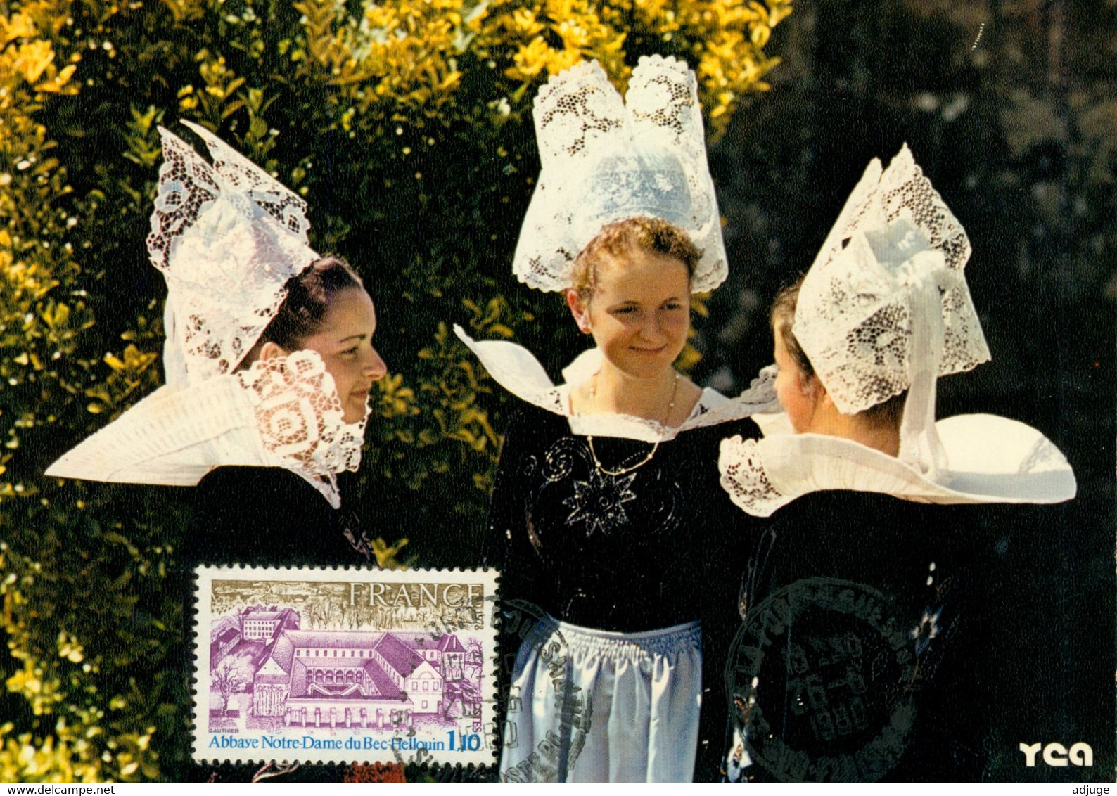 CP-22- La Forêt-Fouesnant- Jeunes Filles En Costumes Fouesnantais _Flamme Philatélique La Forêt De Fouesnant 1980 - La Forêt-Fouesnant