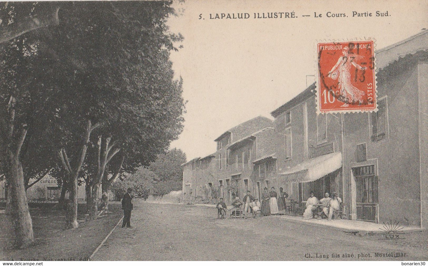 CPA 84 LAPALUD LE COURS PARTIE SUD ANIME - Lapalud