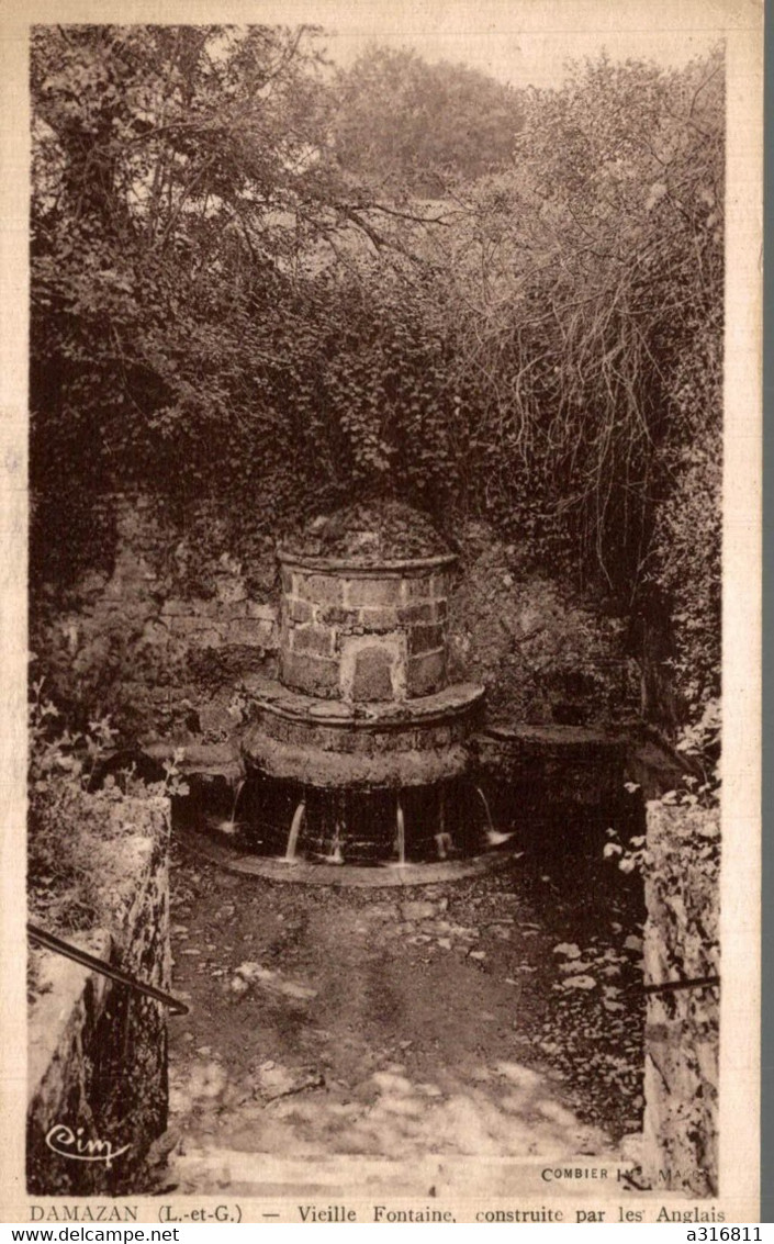 47 DAMAZAN Vieille Fontaine Construite Par Les Anglais - Damazan