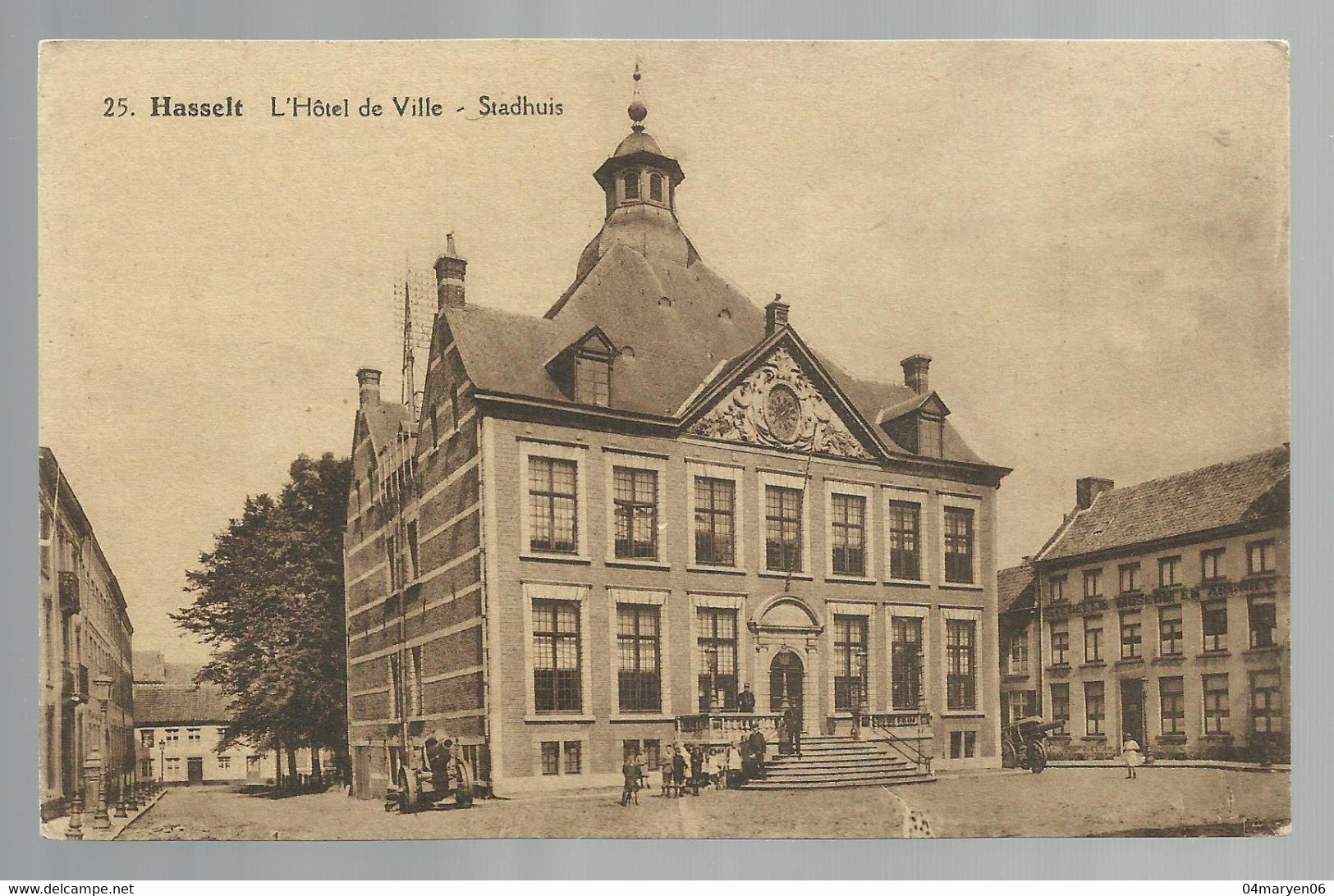 ***  HASSELT  ***  -  L'Hôtel De Ville  /  Stadhuis  -    Zie / Voir Scan's - Hasselt