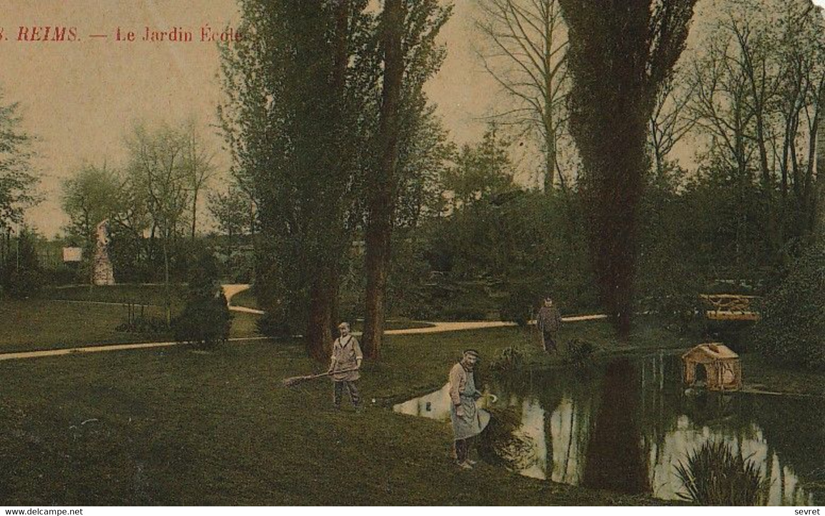 REIMS. - Le Jardin Ecole. Belle Carte Brillante - Reims