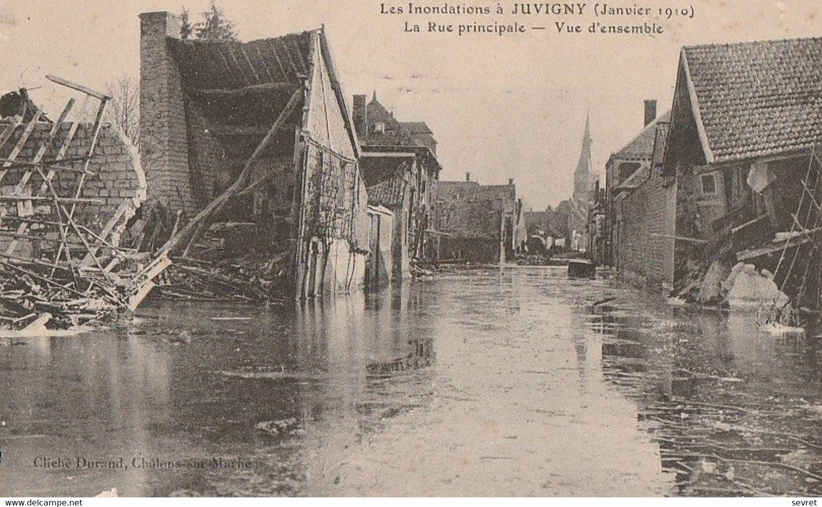 JUVIGNY. - Après Les Inondations De Janvier 1910 La Rue Principale - Vue D'ensemble - Other & Unclassified