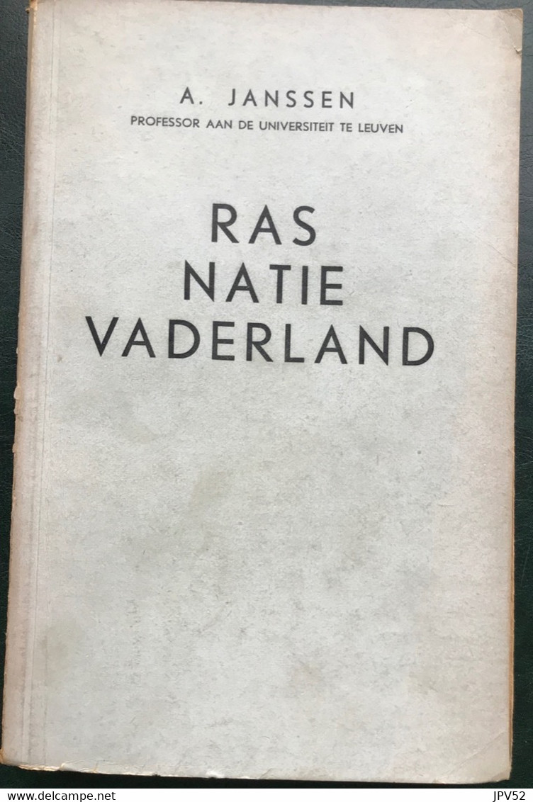 (695) Ras Natie Vaderland - A. Janssen - 1945 - 196 Blz. - Kids