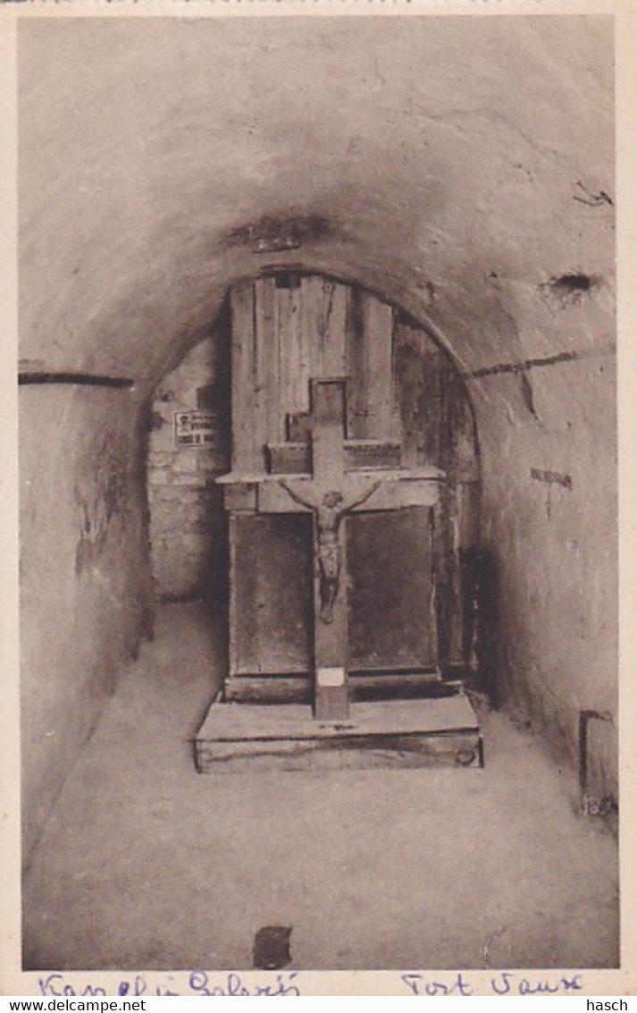 4875  81 Fort De Vaux, La Chapelle Dans Une Galerie Du Fort - Monuments Aux Morts