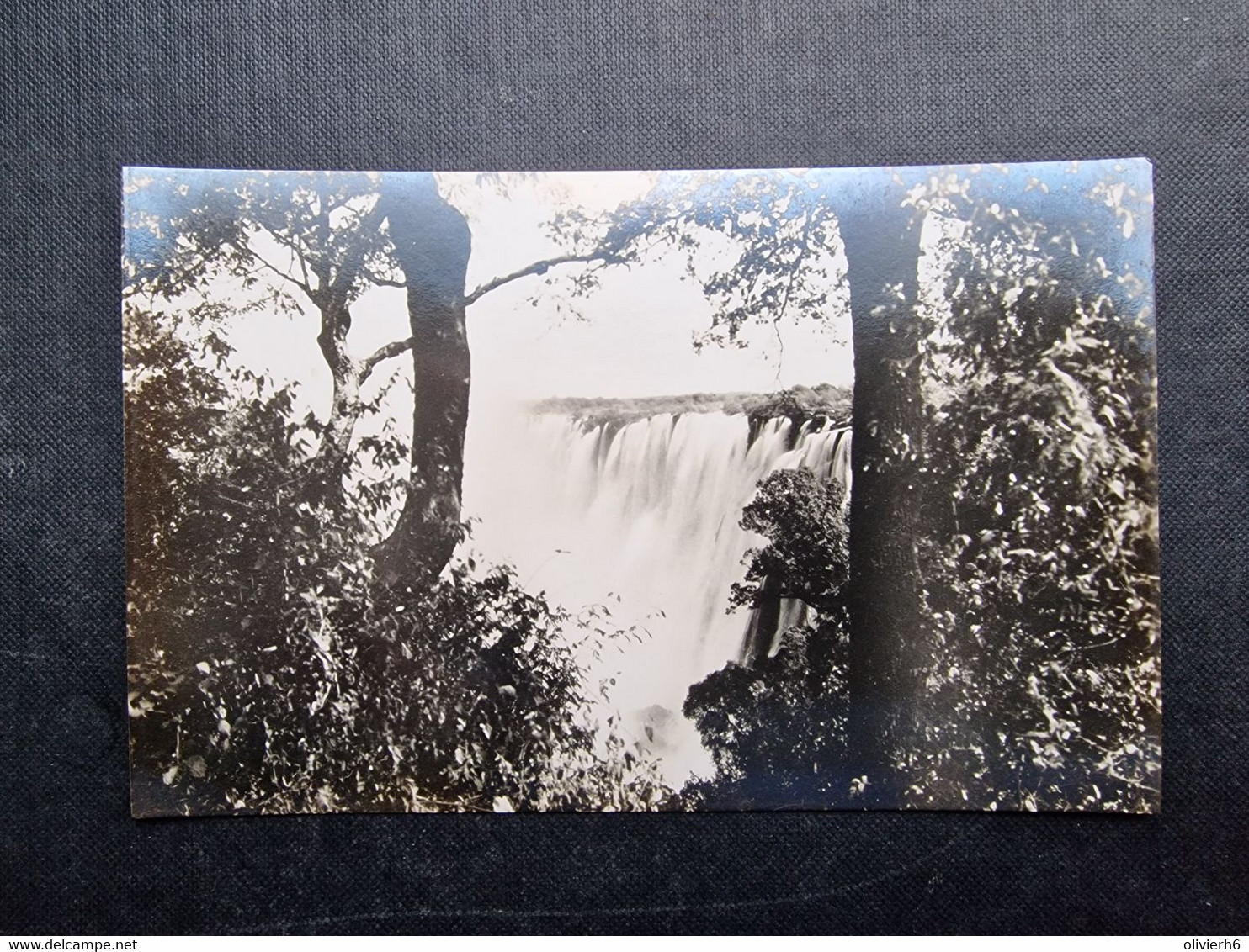 CARNET 12 CP RHODESIA (M2301) 12 Views of the VICTORIA FALLS (14 vues) The greatest river wonder in the world