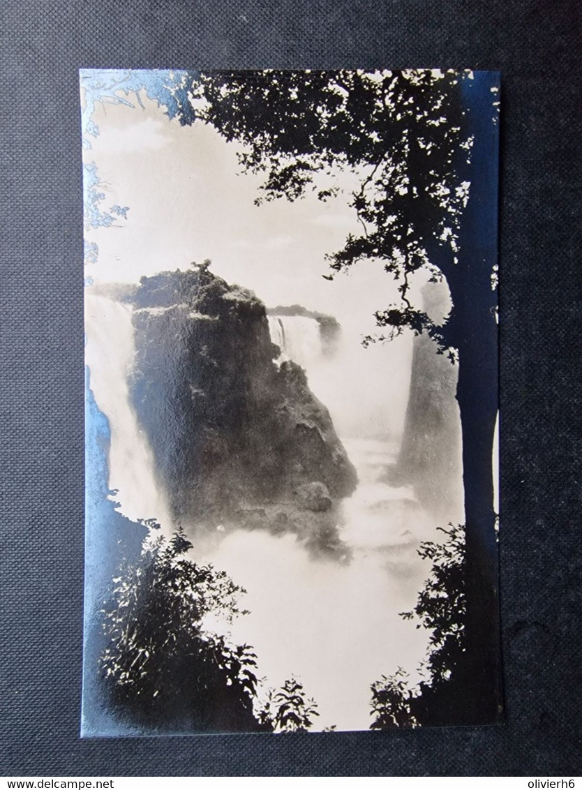 CARNET 12 CP RHODESIA (M2301) 12 Views of the VICTORIA FALLS (14 vues) The greatest river wonder in the world