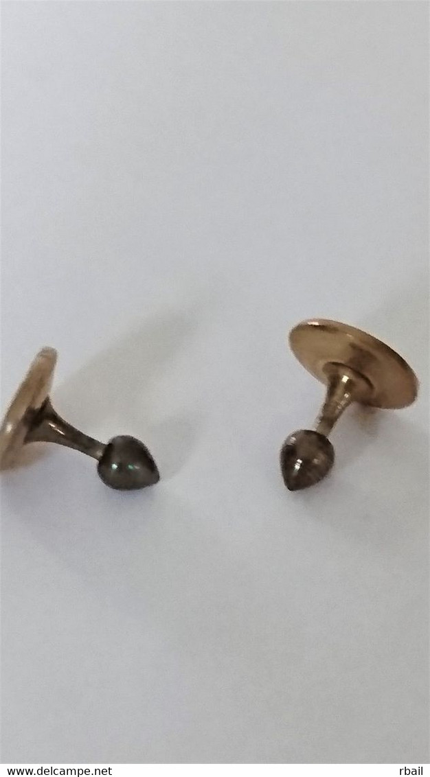 Anciens  Boutons Manchettes Support Cuivre Avec Nacre - Cuff Links & Studs