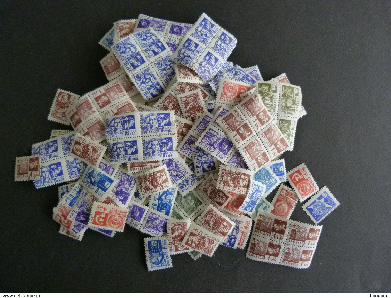 PETIT LOT VRAC TIMBRES RUSSIE RUSSIA ROSSIJA URSS CCCP - Sammlungen