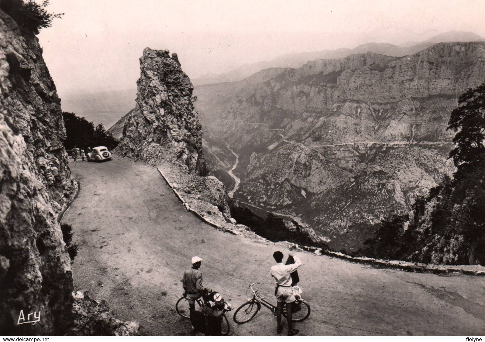 Aiguines - Route Vers Le Village - La Corniche - Cyclistes - Sonstige & Ohne Zuordnung