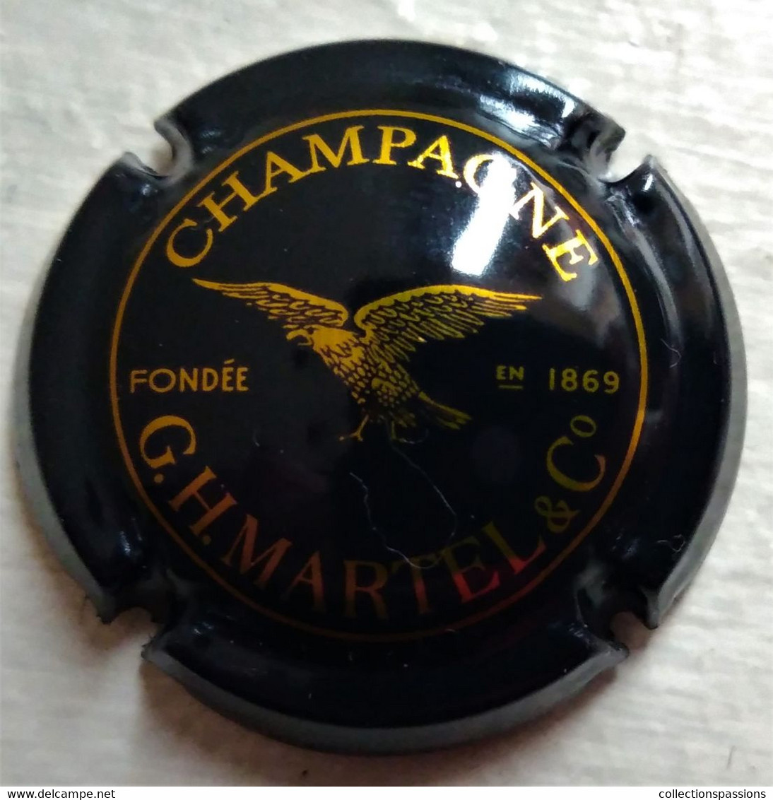 - Capsule De Champagne G.H. Martel - - Martel GH