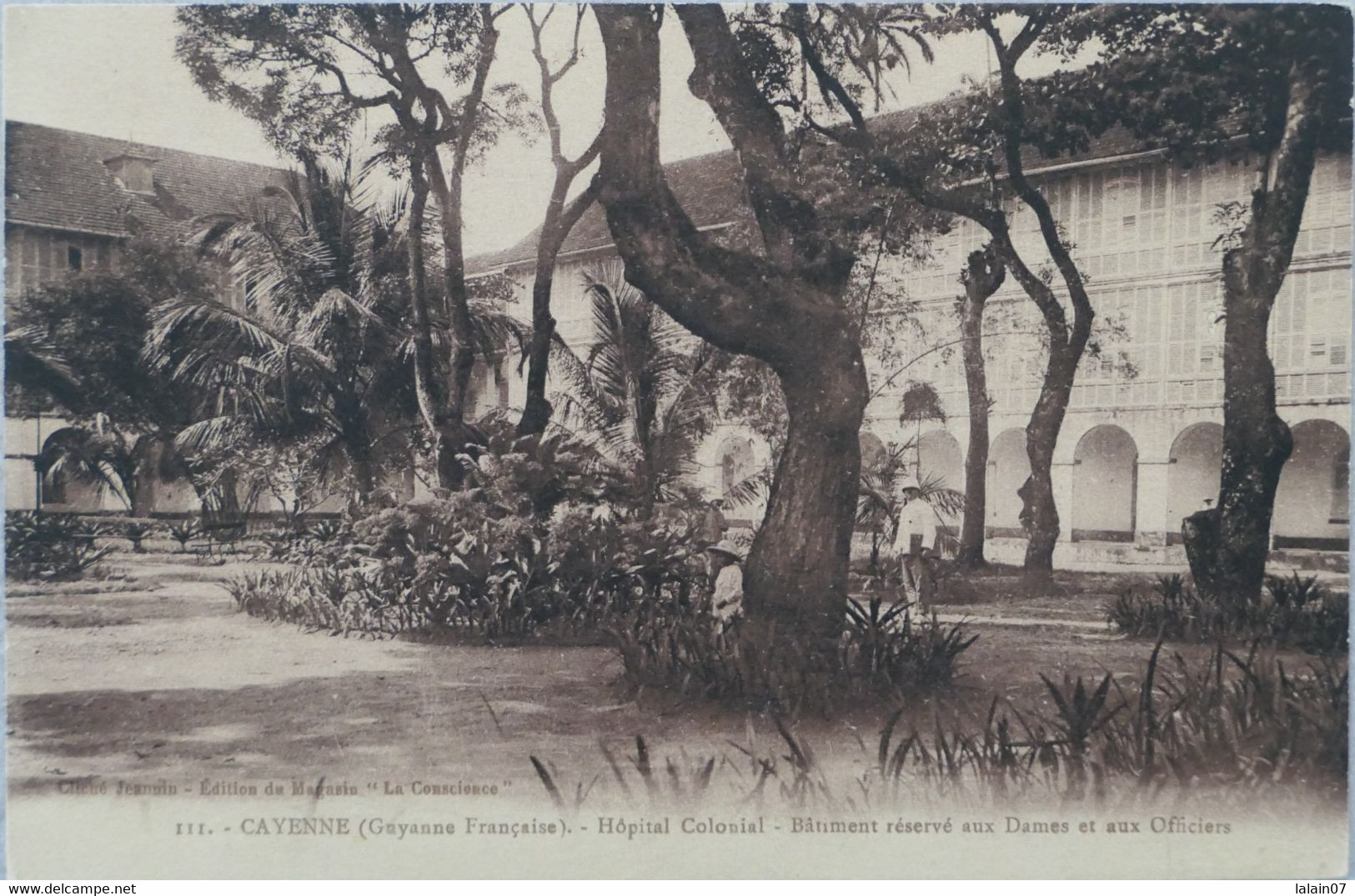 C. P. A. : GUYANE : CAYENNE : Hôpital Colonial, Bâtiment Réservé Aux Dames Et Aux Officiers - Cayenne