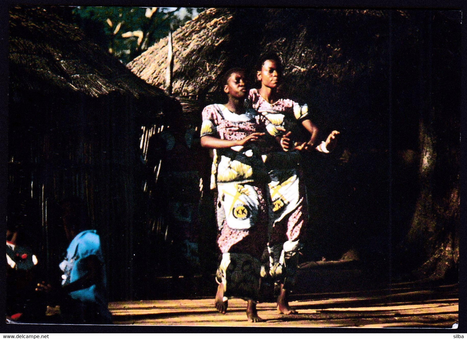 Zambia 1981 / Young Zambians Proud Of Their Traditional Dance / National Costumes - Zambie