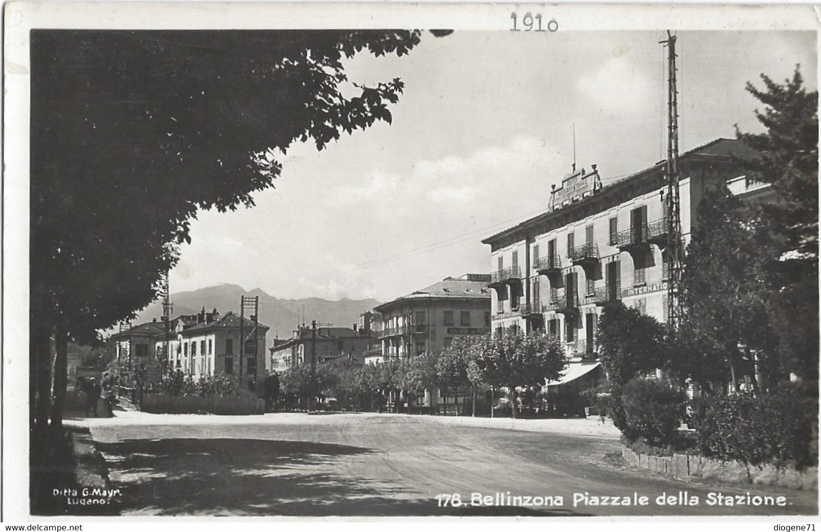 Bellinzona Piazzale Della Stazione - Bellinzone