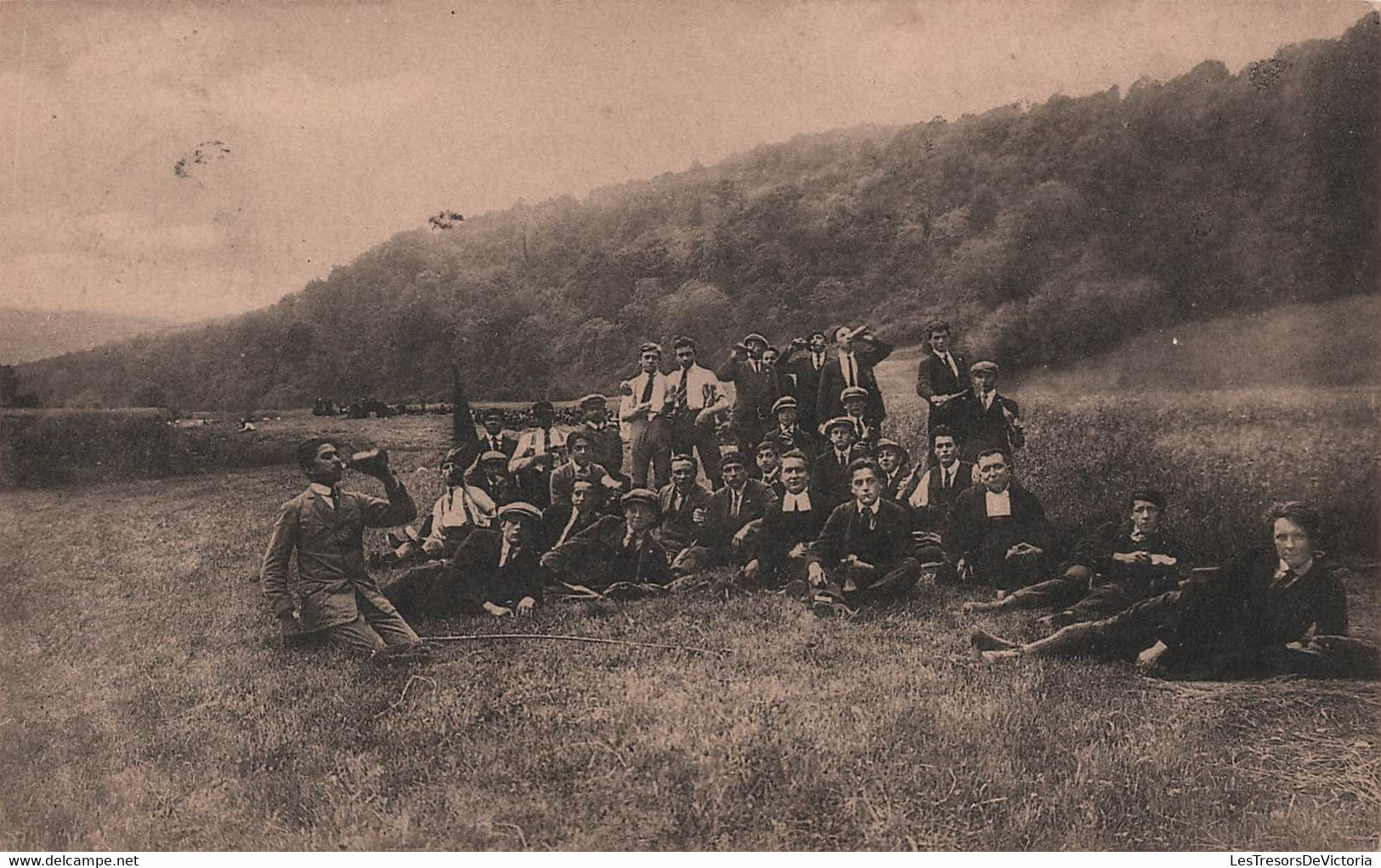 CPA Etablissement De Carlsbourg - Promenade De La St Louis - Photo De Groupe - Sonstige & Ohne Zuordnung