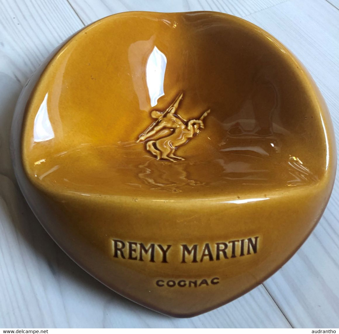 Grand Cendrier COGNAC Remy Martin - Faïence D'art - Procéram Aubagne - Ashtrays