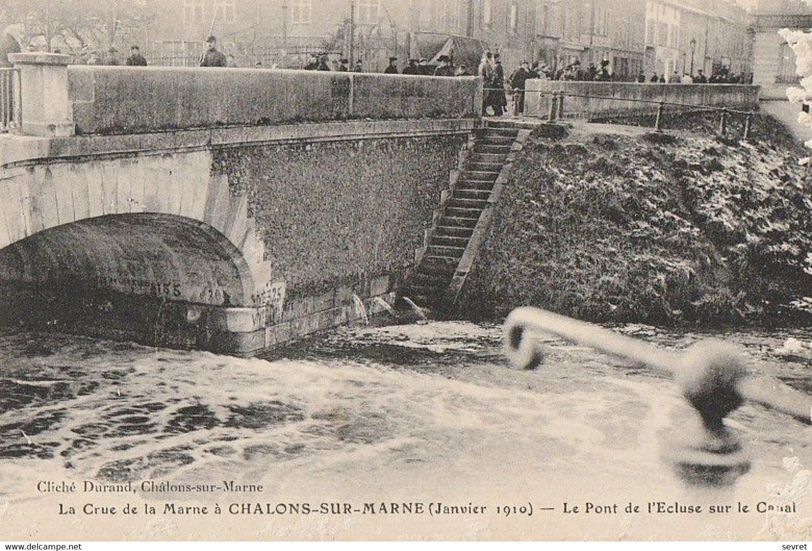La Crue De La Marne à CHALONS-SUR-MARNE ( Janvier 1910). - Le Pont De L'Ecluse Sur Le Canal - Châlons-sur-Marne