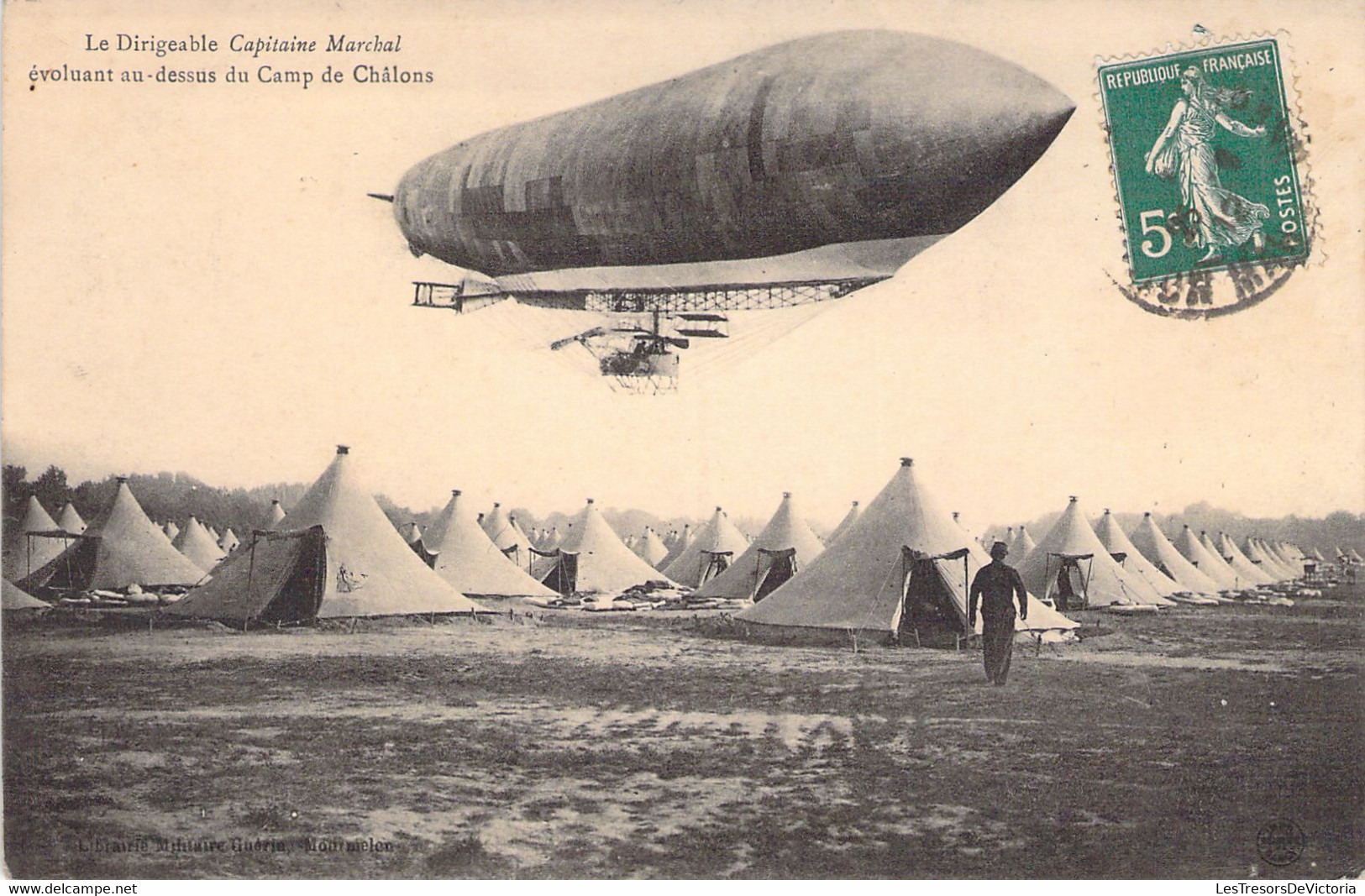 CPA - AVIATION - Dirigeable - Le Dirigeable CAPITAINE MARCHAL évoluant Au Dessus Du Camp De Châlons - Zeppeline