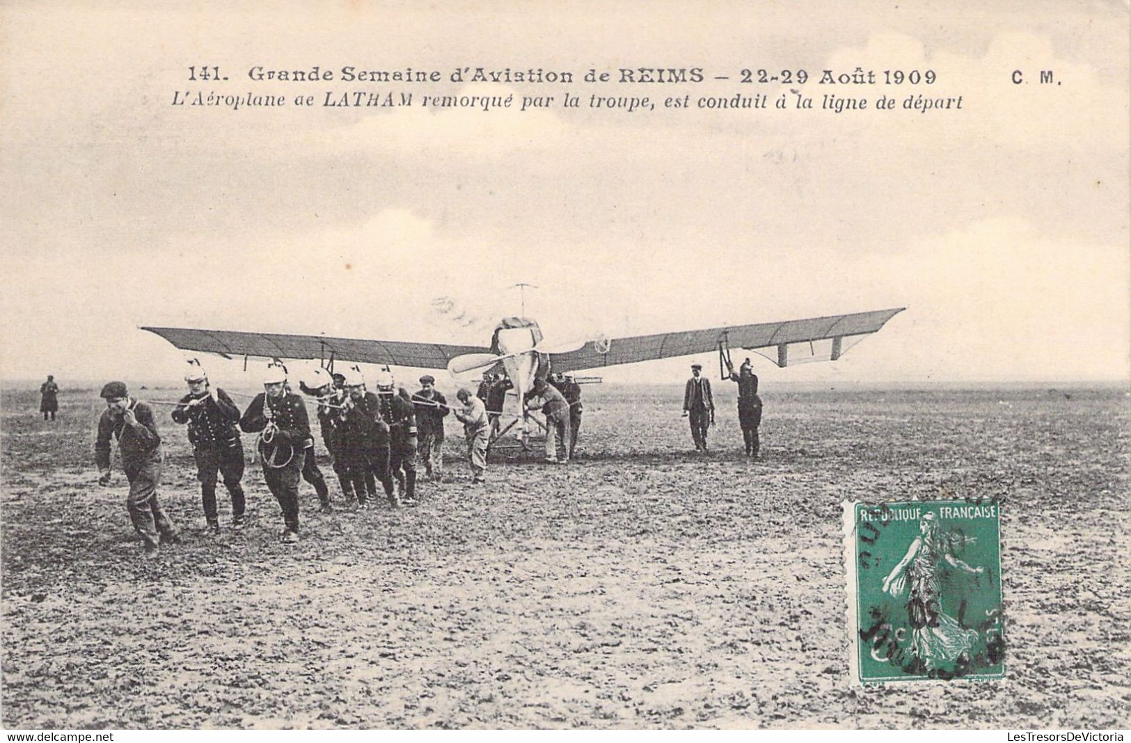 CPA - AVIATION - Grande Semaine D'Aviation De REIMS Août 1909 - 141 - Aéroplane De Latham Reporqué Par La Troupe - Meetings