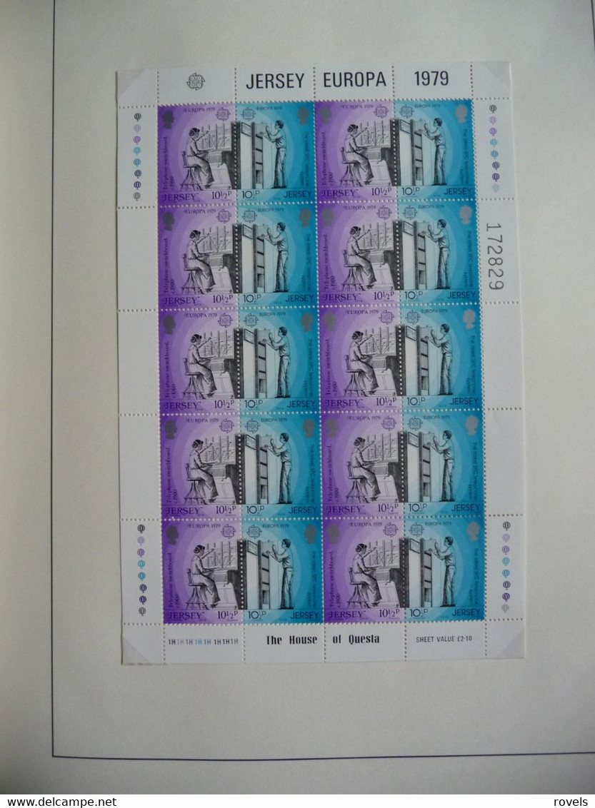 Europa -cept 1979 through 1982 MNH . all in a luxury leuchttrum album. see scan.