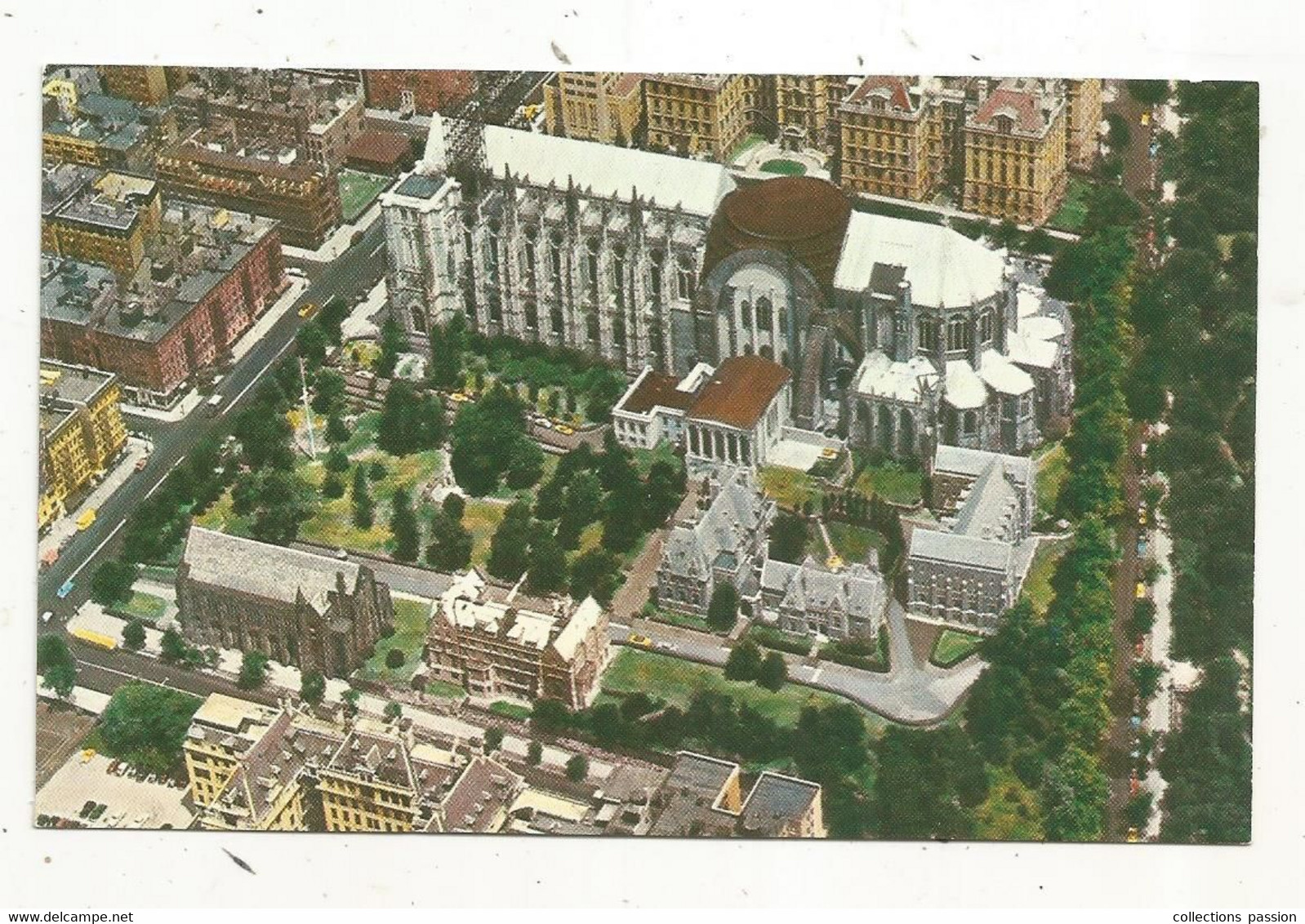 Cp , Etats Unis,  NEW YORK CITY,  The Cathedral Of St. JOHN The Divine  écrite,  Cathédrale Anglicane - Kerken