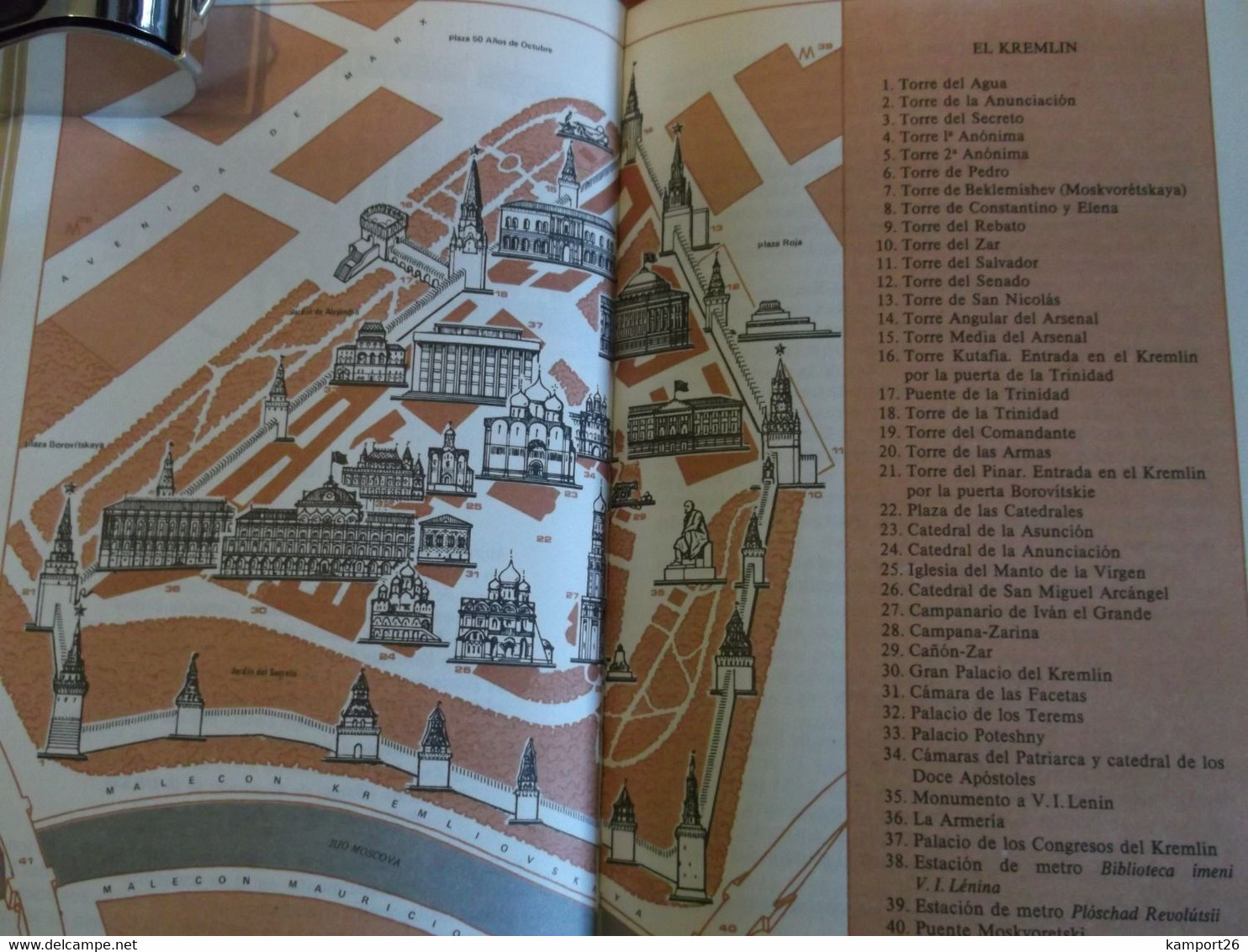 1986 MOSCOW Tourist GUIDE Plan STREETS Map USSR History SOVIET Touristique MOSCU Y Sus Alredores - Europa