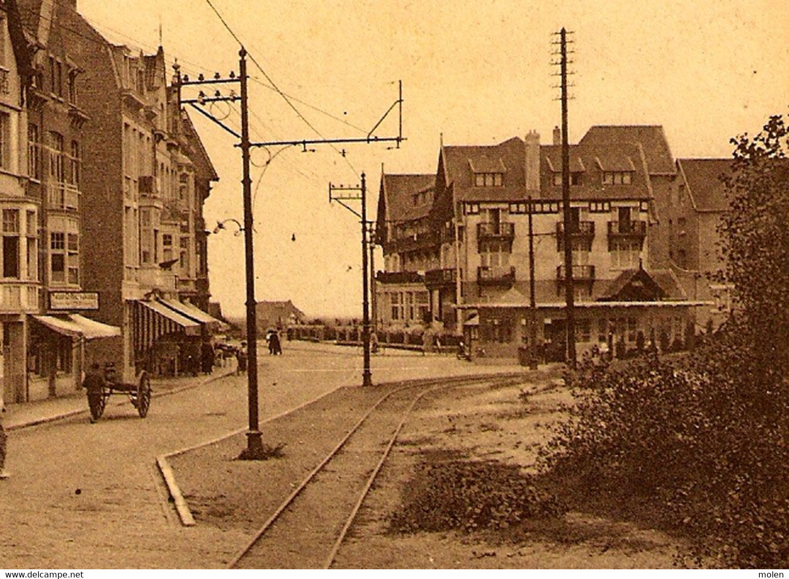 LE ZOUTE L ARRET DU TRAM ELECTRIQUE KNOCKE KNOKKE => BRUGGE & OOSTENDE DE PANNE HALTE TRAMWAY VICINAL GARE STATION  4107 - Knokke