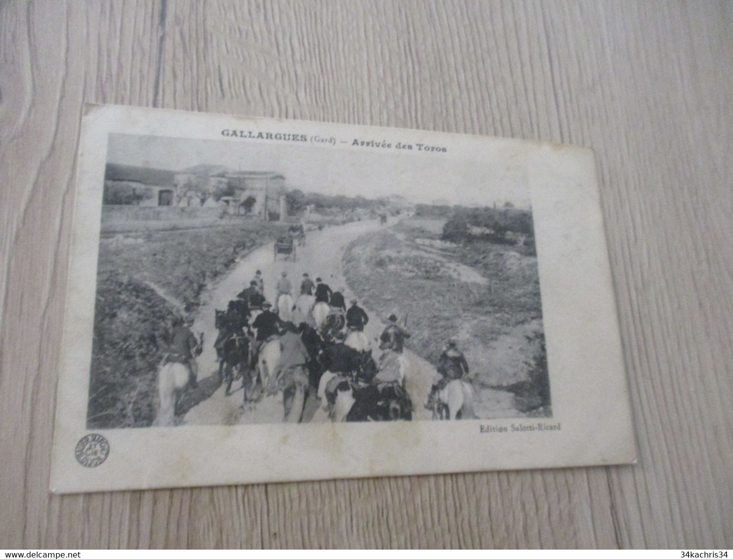 CPA 30 Gard Gallargues Arrivée Des Toros - Gallargues-le-Montueux