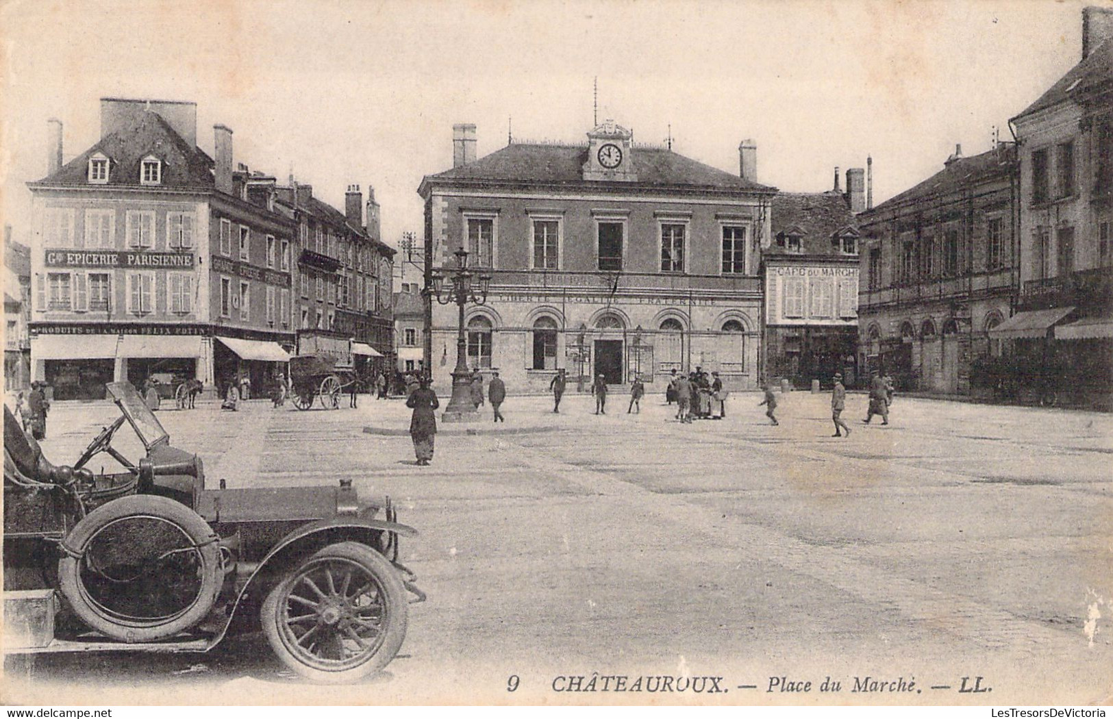 CPA FRANCE - 36 - CHATEAUROUX - La Place Du Marché - LL - Chateauroux