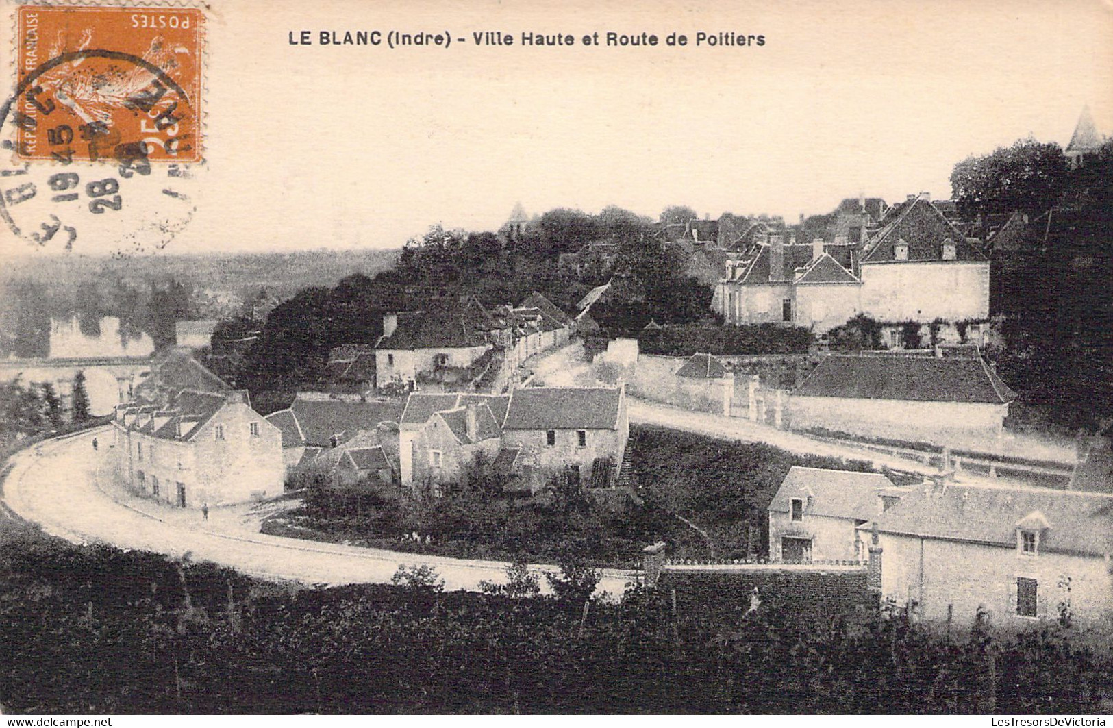 CPA FRANCE - 36 - LE BLANC - Ville Haute Et Route De Poitiers - Le Blanc
