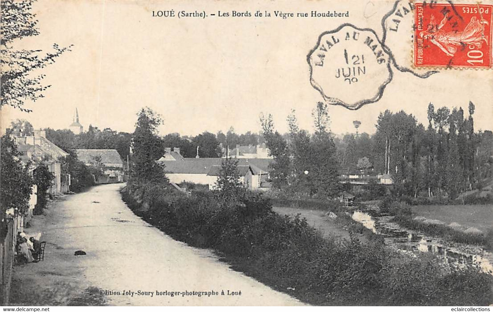 Loué        72           Les Bords De La Vègre   Rue  Houdeberd    (voir Scan) - Loue