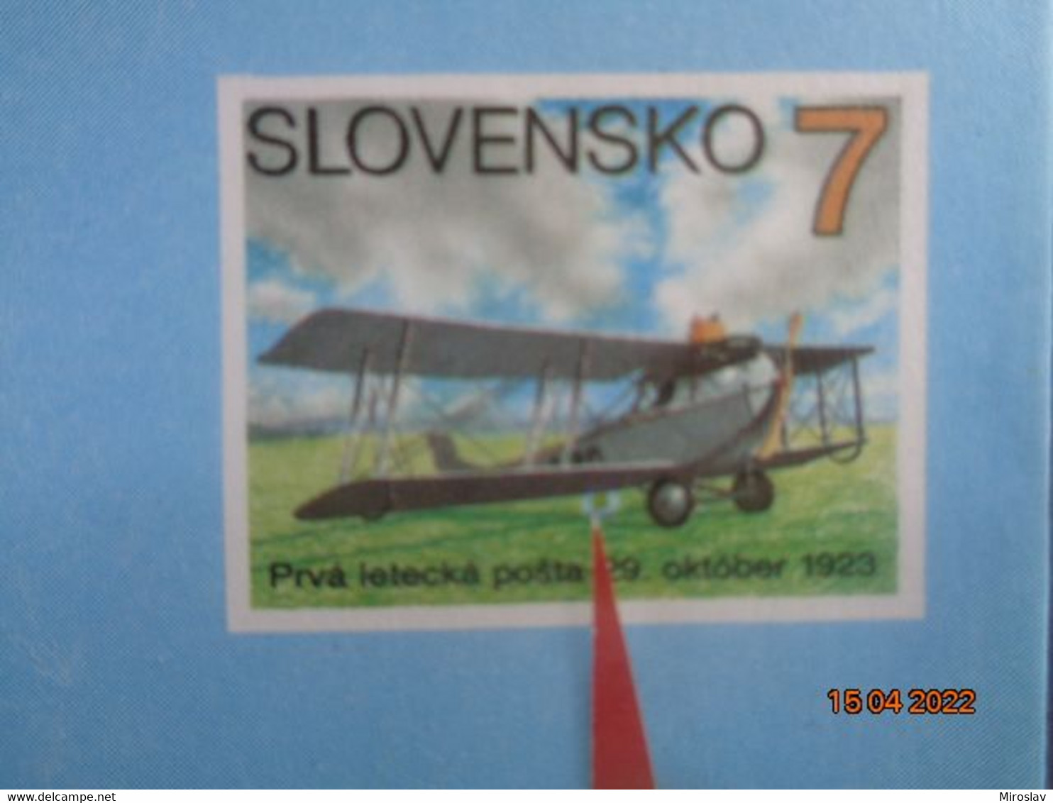 AÉROGRAMME - VÝROBNÁ CHYBA č. 4 - Bledomodrý Krúžok Pod Trupom Lietadla Prerušený Spodným Krídlom - Storia Postale