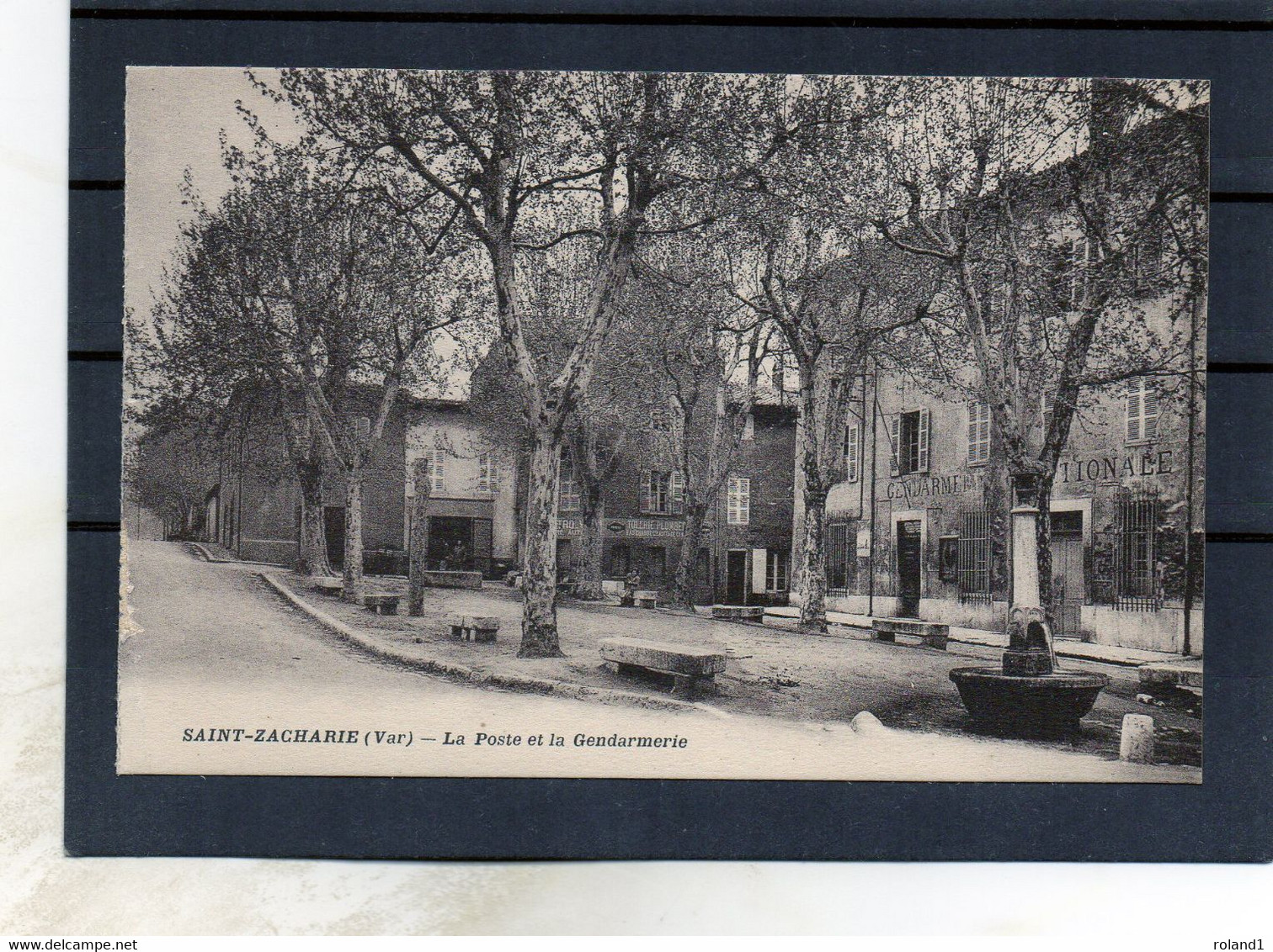Saint-Zacharie - La Poste Et La Gendarmerie.( édit. Sylvestre ). - Saint-Zacharie