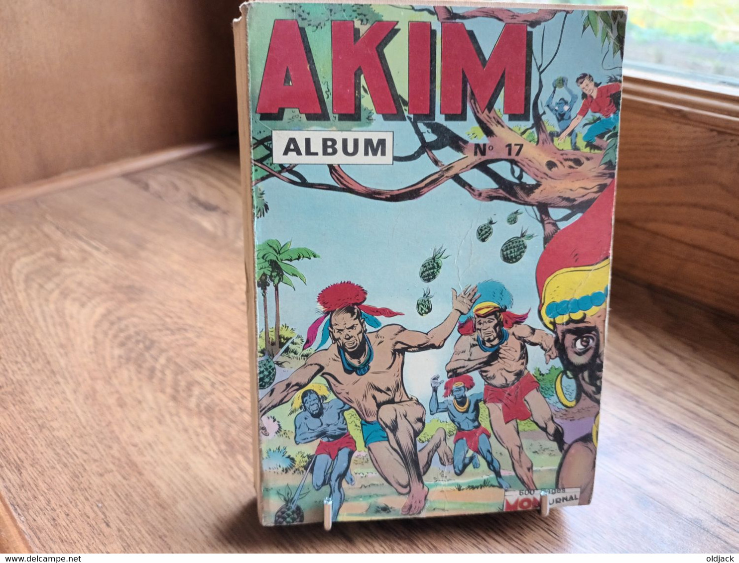 BD PF AKIM  Album N°17 - Avec Les N°105/106/107/108/109 - Aventures Et Voyages 1ère Série 19..(cote BDM 2022, 40€)(cag2) - Akim